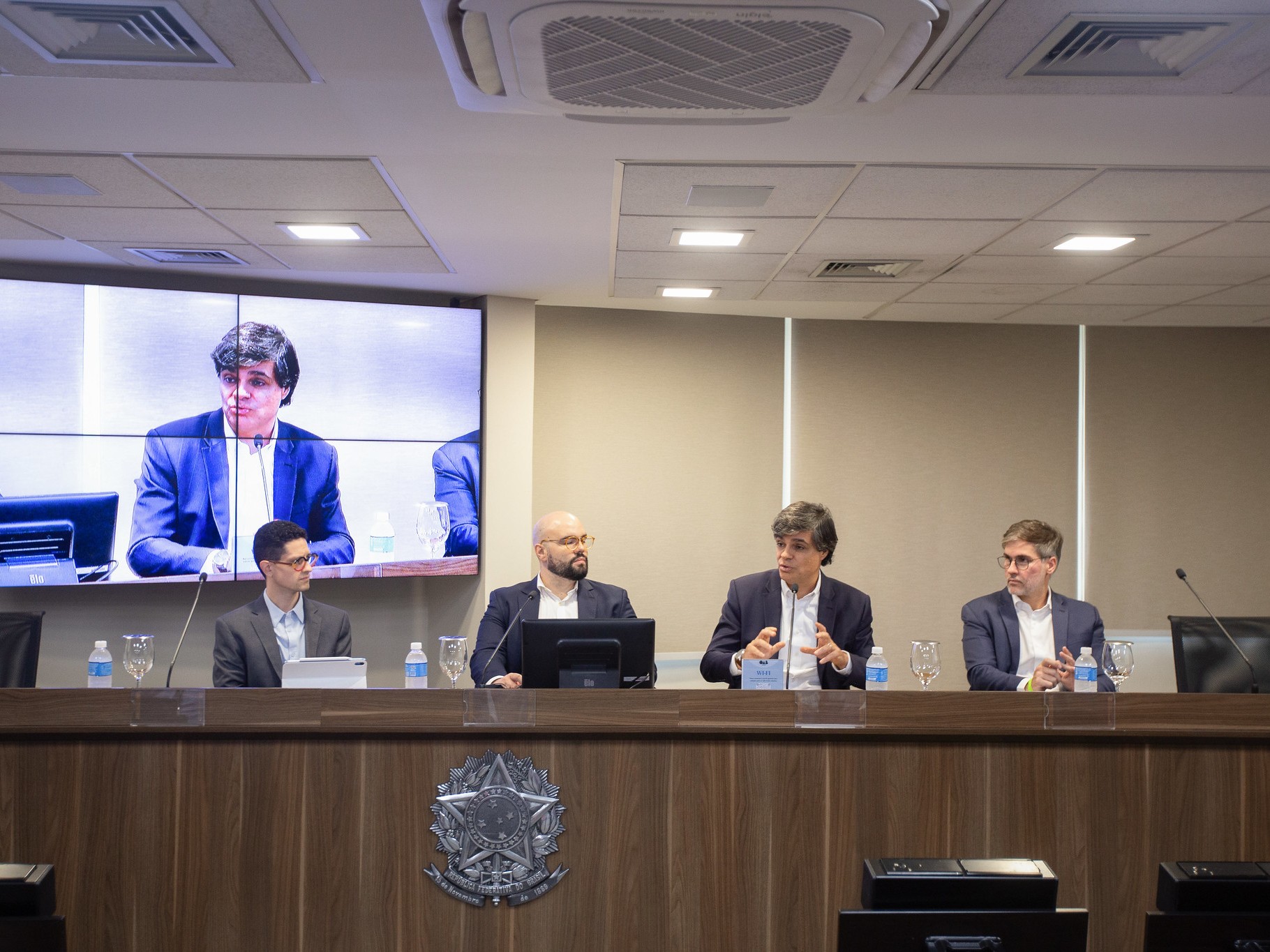 OAB SP promove debate sobre pesquisa que apurou o uso de I.A. generativa na advocacia