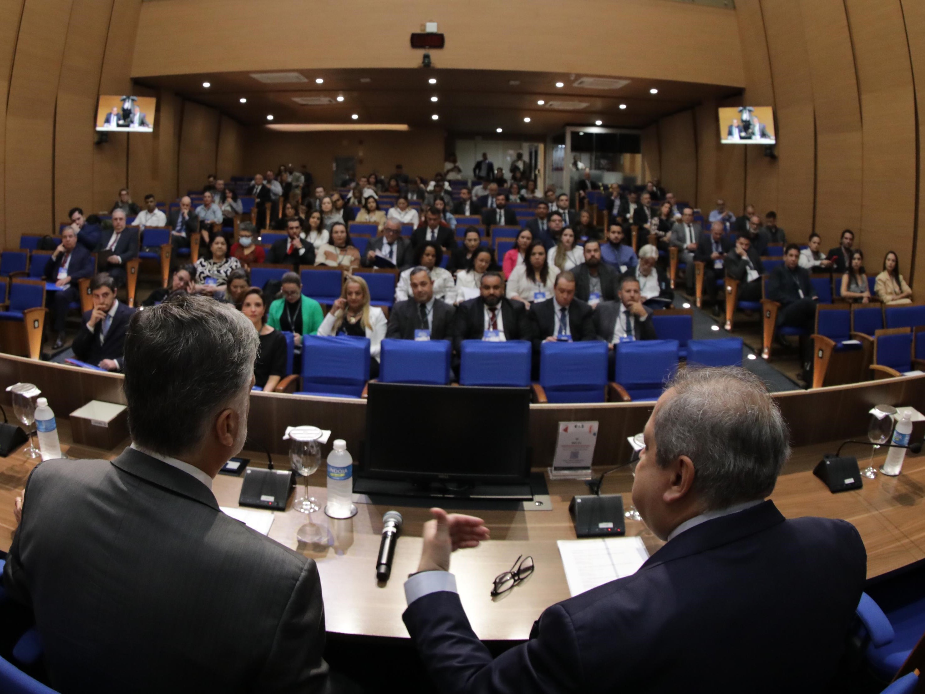Congresso de Direito Eleitoral aponta temas relevantes para a democracia brasileira em 2024