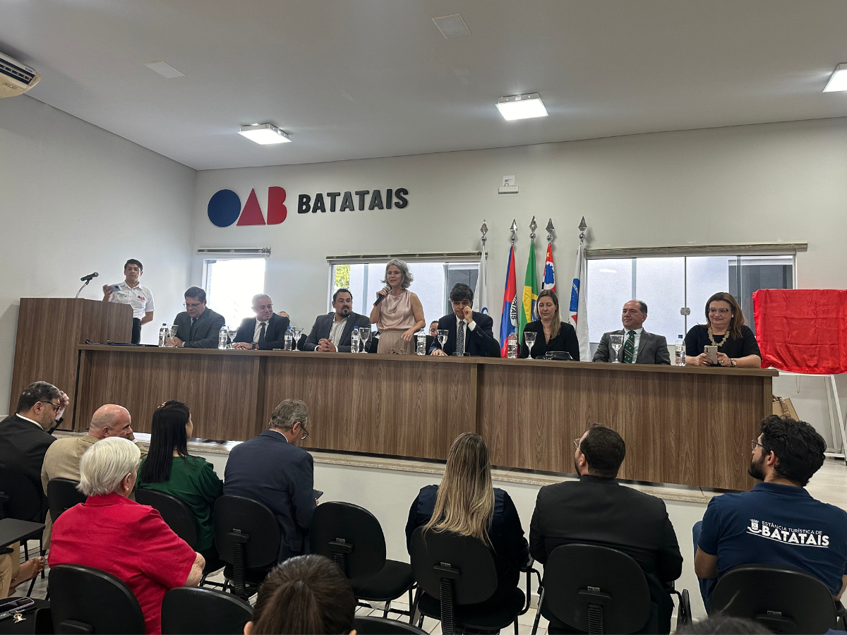 ‘Coisas importam, mas pessoas importam ainda mais’, diz presidente da OAB SP em dia de visitas e reinaugurações pelo interior