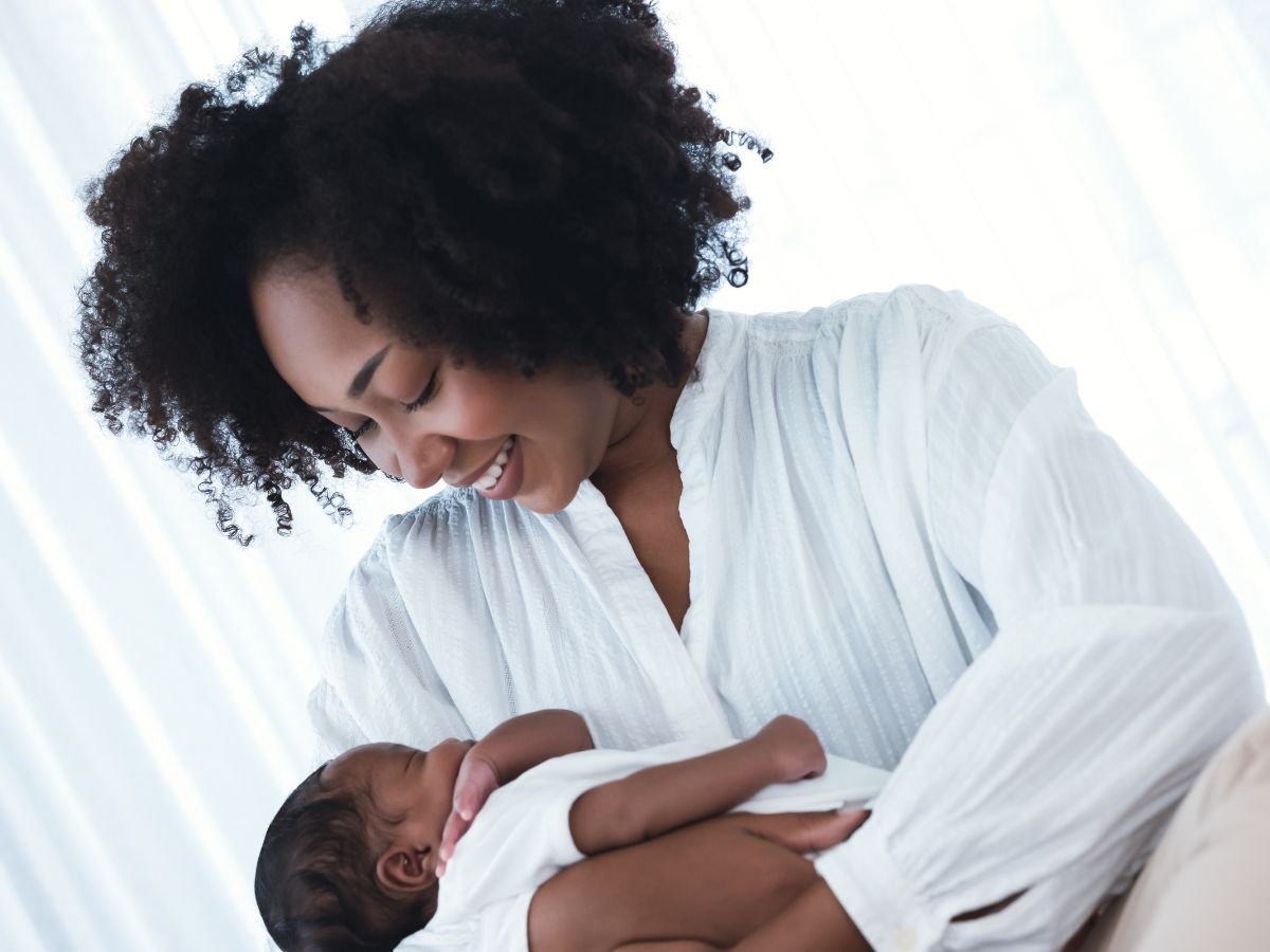 Licença-maternidade: proteção ou restrição ao mercado de trabalho?