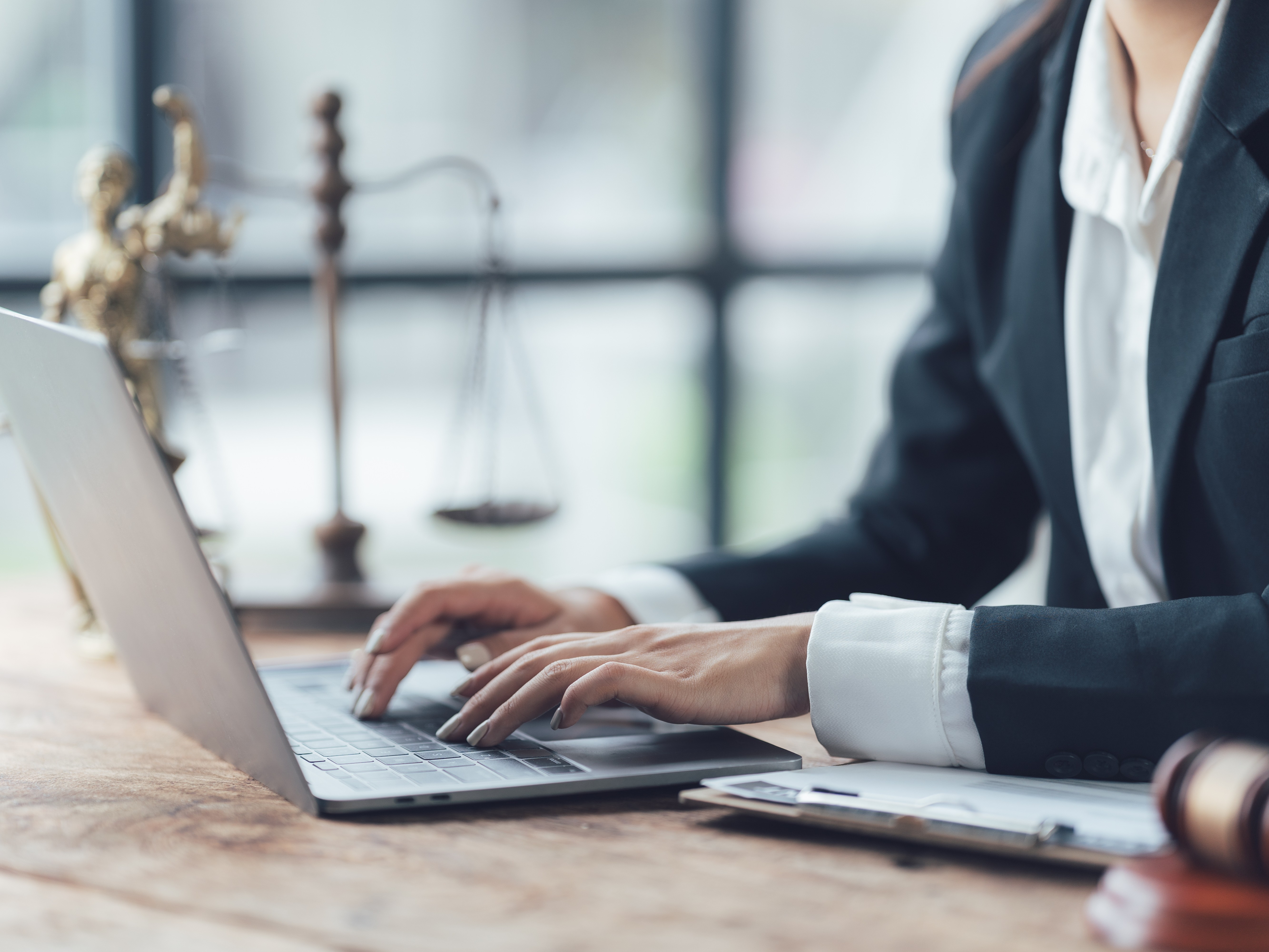 Escola de Assistência Judiciária da OAB SP abre inscrições para cursos técnicos de capacitação jurídica