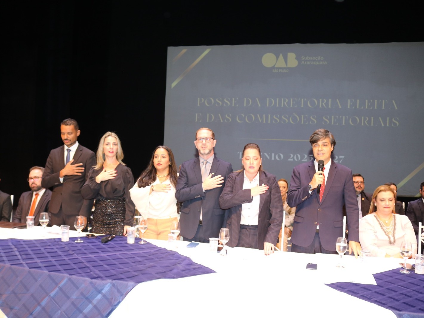 Presidente da OAB SP marca presença em evento de posse da nova diretoria da Subseção de Araraquara