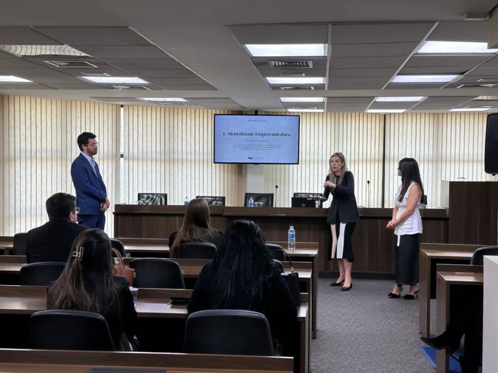 Startando a Carreira da OAB SP orienta novos advogados com foco em protagonismo profissional