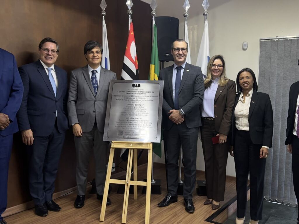 OAB SP firma seu compromisso com a renovação energética com inauguração de usina fotovoltaica em Cotia