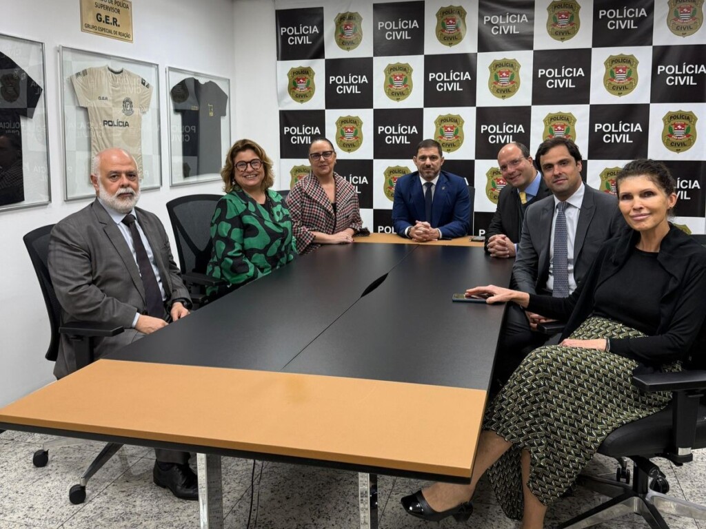 Comissão de Direitos e Prerrogativas da OAB SP realiza reunião com Delegado-geral da Polícia Civil