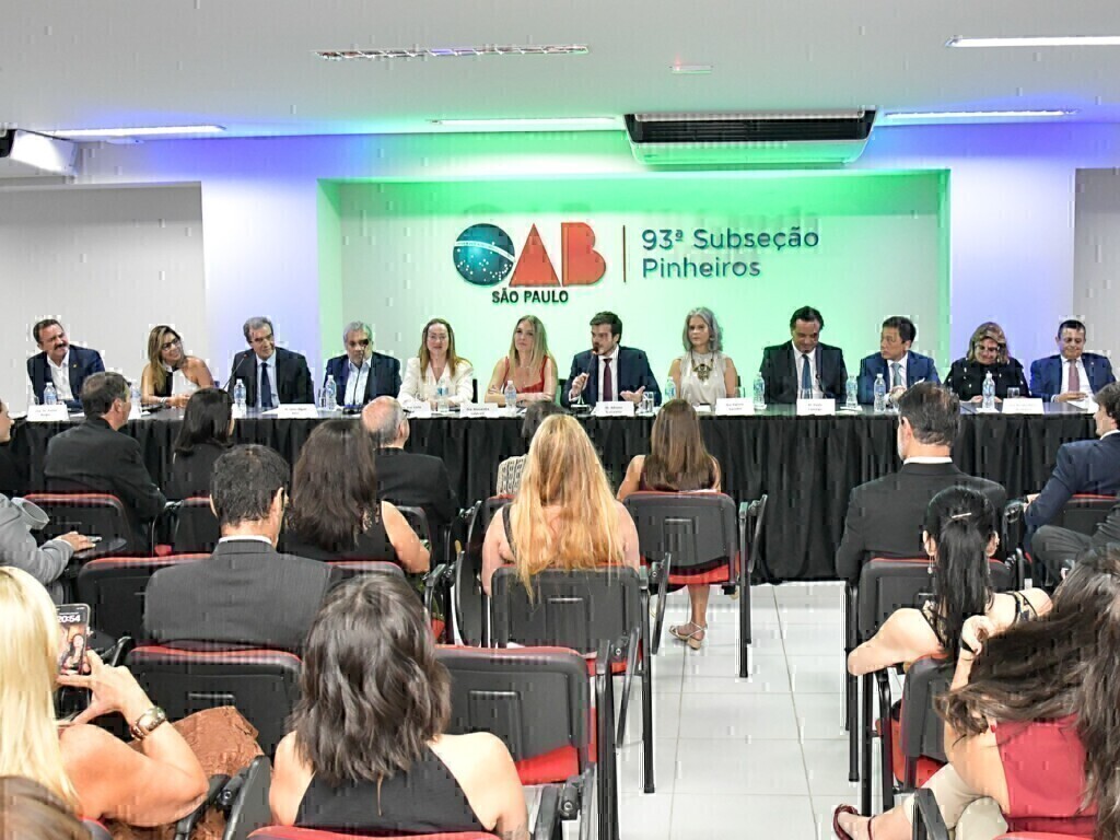Patricia Vanzolini prestigia cerimônia solene de posse da nova diretoria da OAB Pinheiros