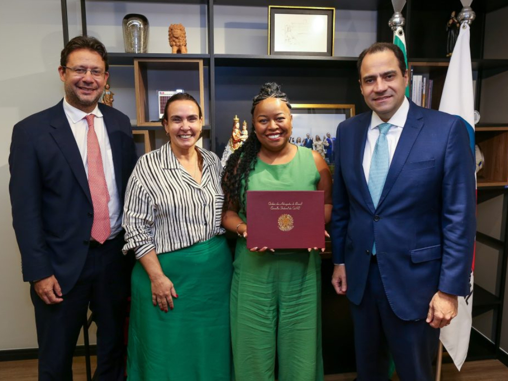 Silvia Souza é reconduzida à presidência da Comissão Nacional de Direitos Humanos da OAB