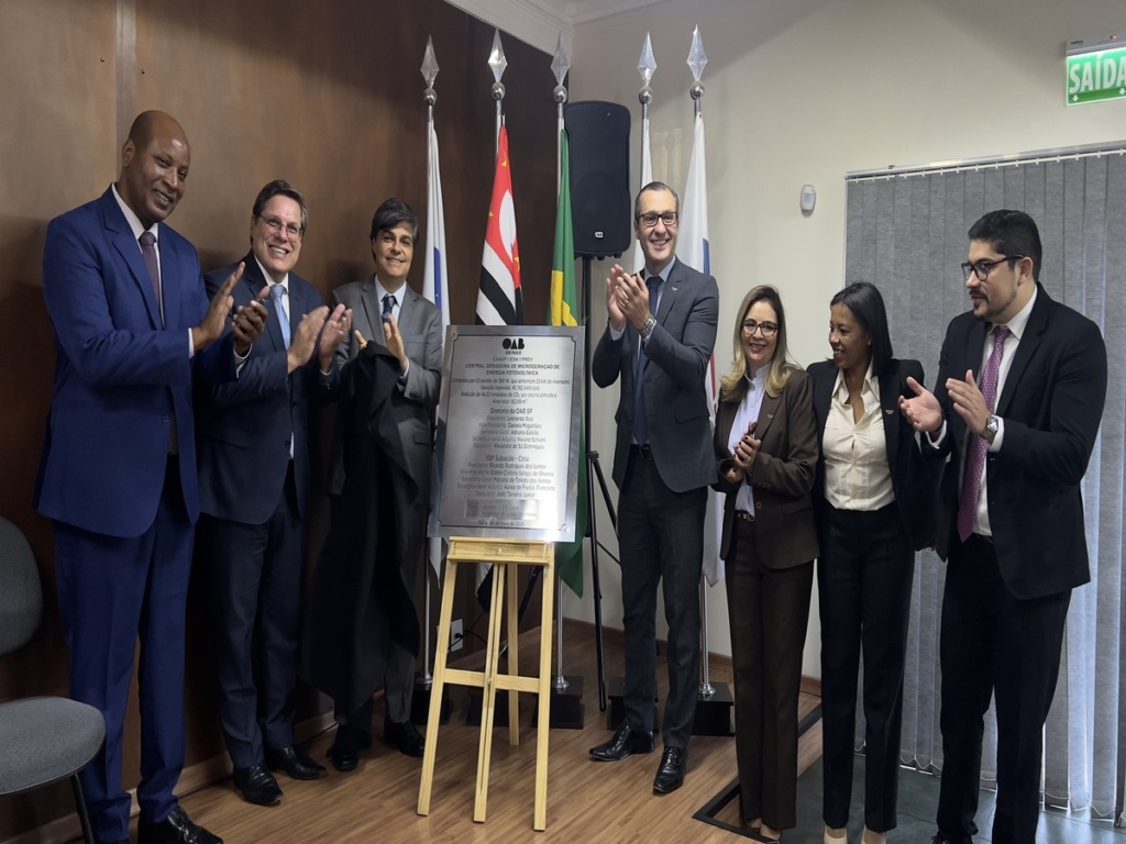 OAB SP firma seu compromisso com a renovação energética com inauguração de usina fotovoltaica em Cotia