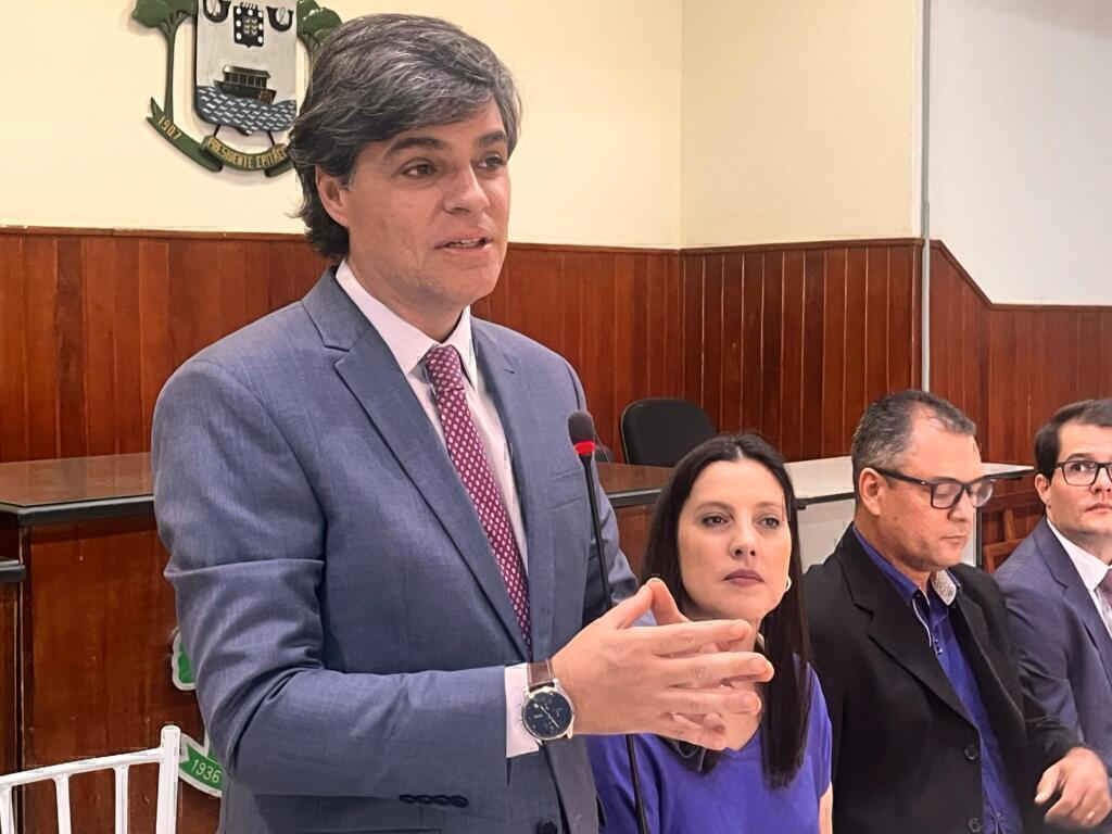 Presidente e vice da OAB SP participam da cerimônia de posse da diretoria da Subseção de Presidente Epitácio