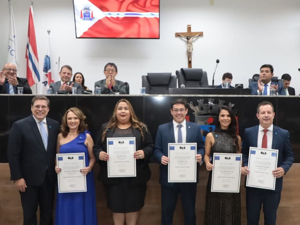 Diretor-tesoureiro da OAB SP participa da cerimônia de posse da diretoria da Subseção de Suzano