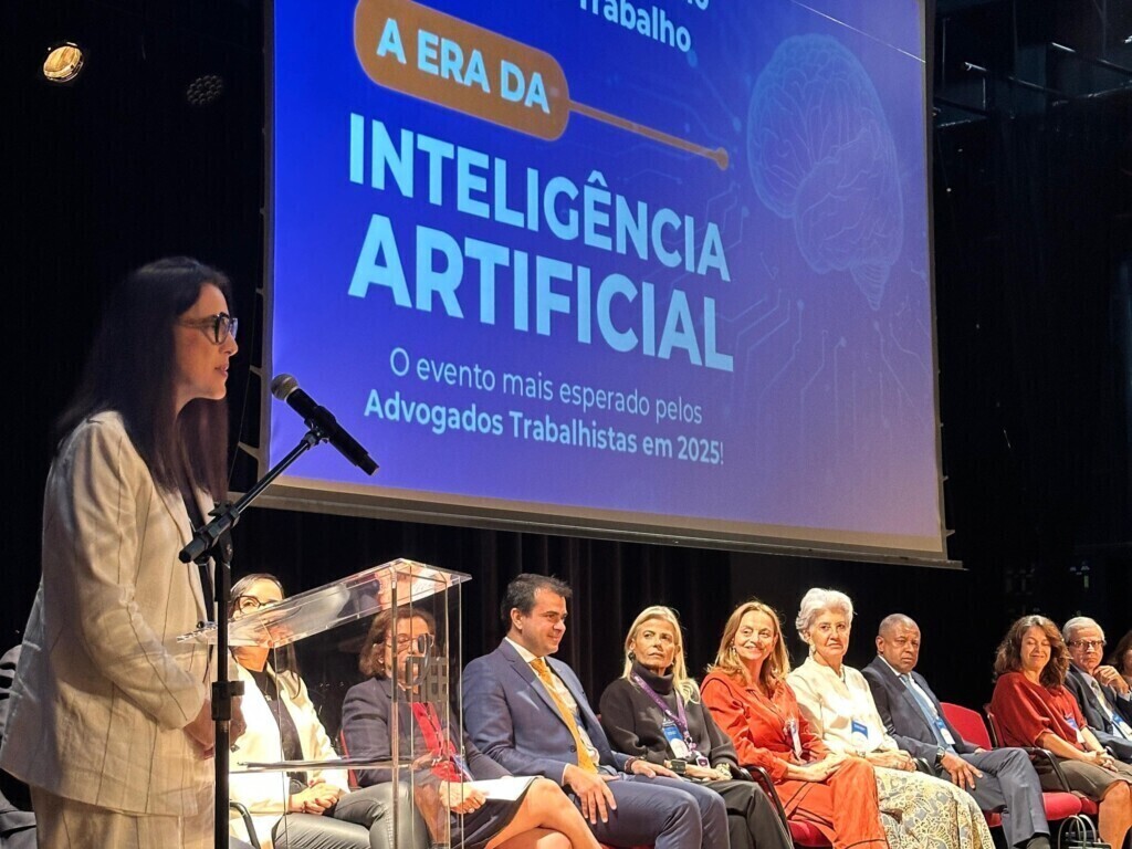 Vice-presidente da OAB SP participa da abertura de evento sobre Inteligência Artificial promovido pela AATSP