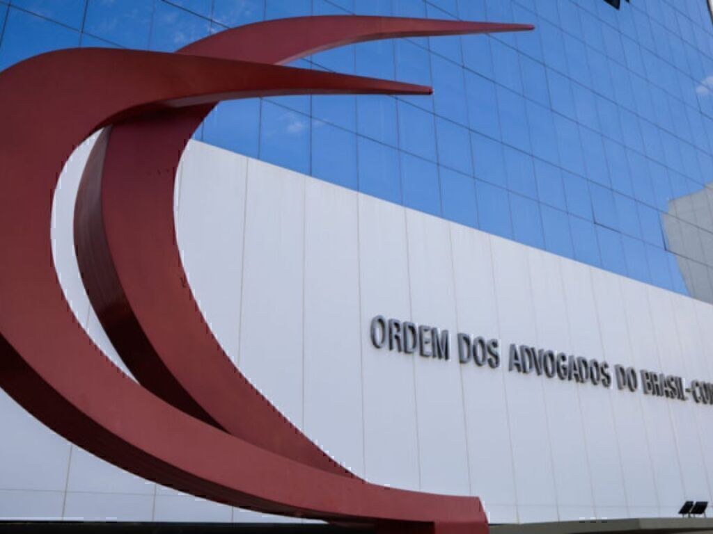 OAB enfrenta normativas do CNJ que ameaçam o exercício da advocacia; OAB SP também reage à resolução