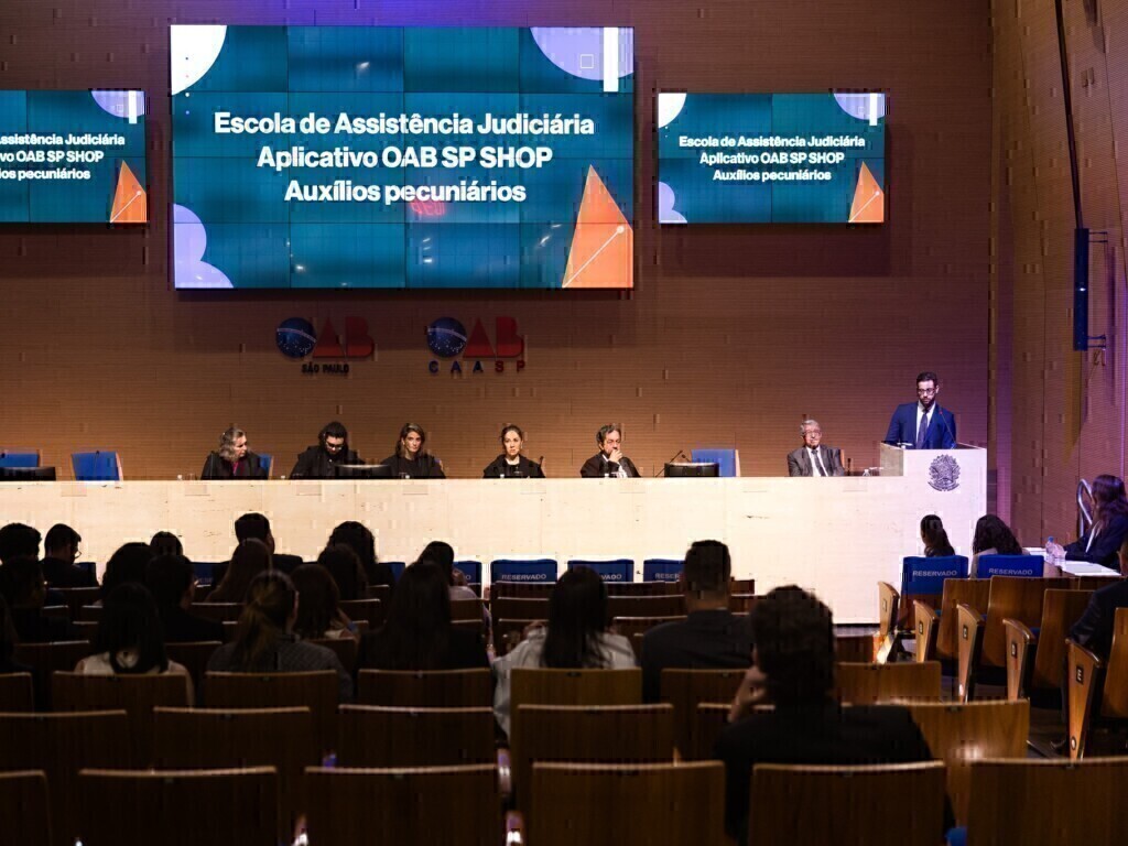 OAB SP promove prática de defesa em tribunal com sustentação oral entre universitários do Direito